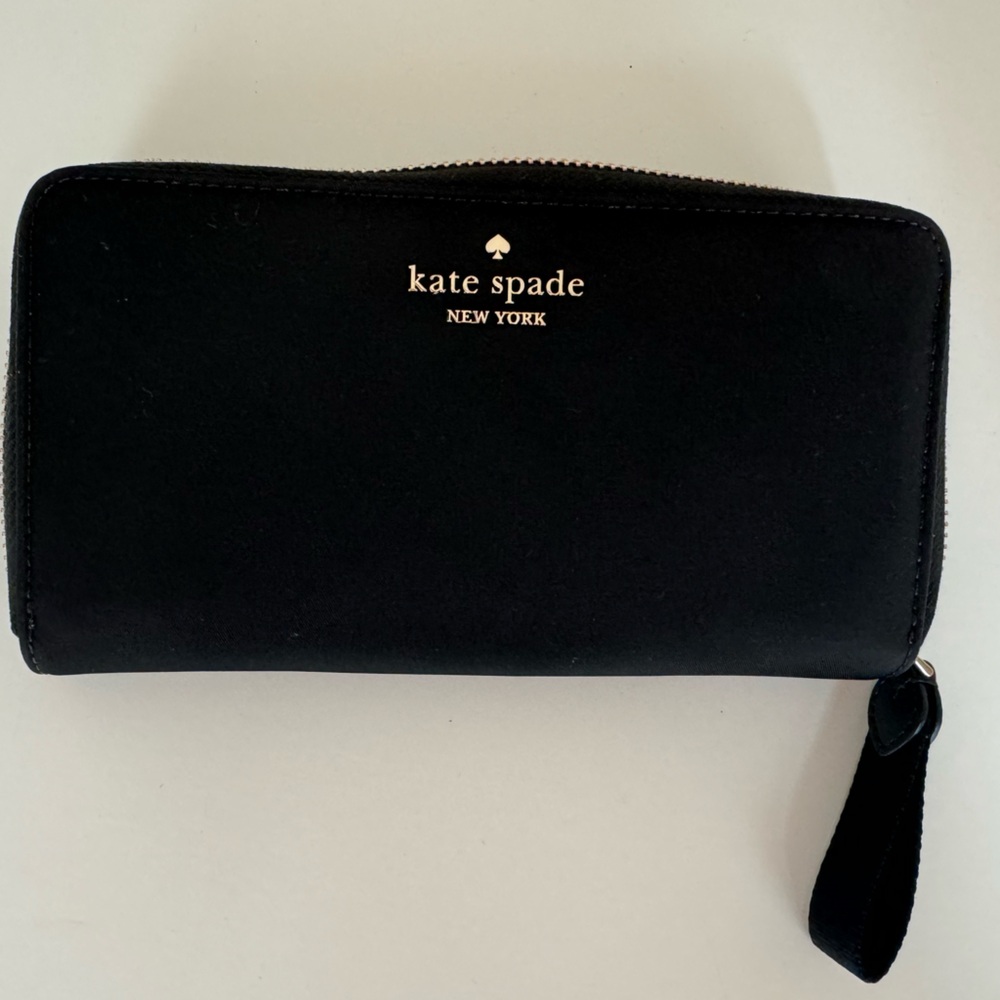 Brand new black Kate spade wallet - never used